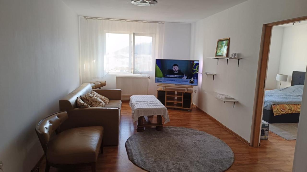 Apartament Marly Cathedral Gura Humorului Luaran gambar